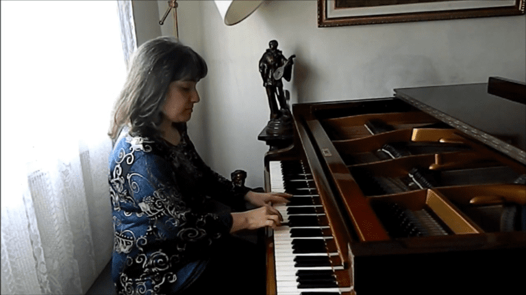 Maria Laura Del Pozzo presents Minué Federal by Juan Pedro Esnaola