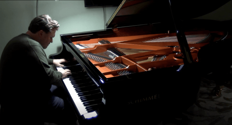 Owen Lovell presents Aaron Copland's Piano Variations